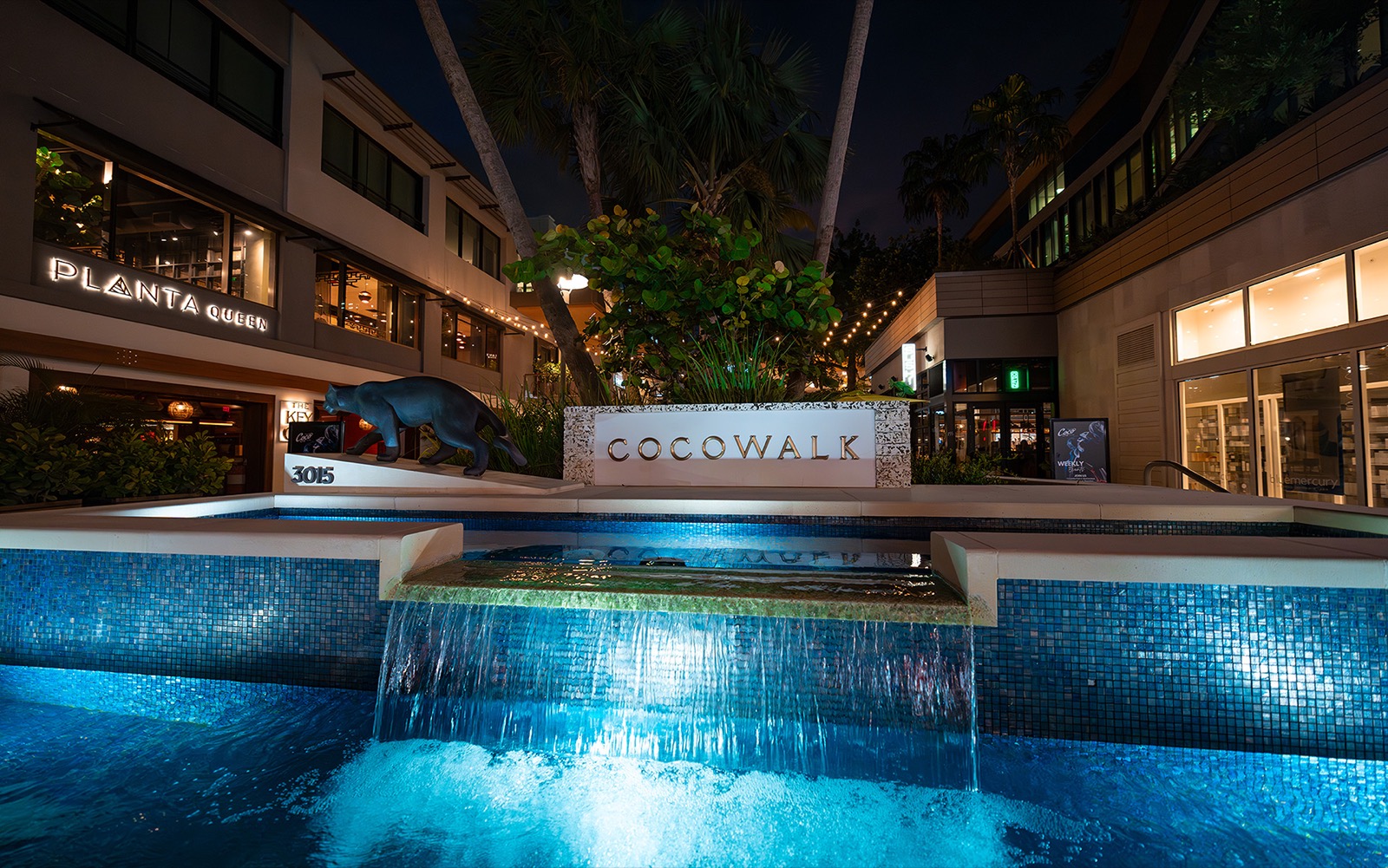 CocoWalk and walkable Coconut Grove village retail near THE WELL Coconut Grove